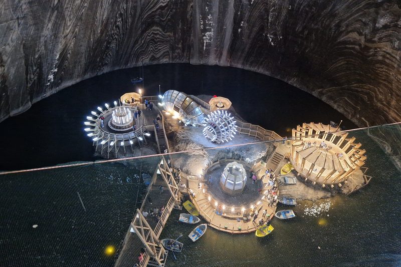 The underground lake in the Theresia pit of the Salina Turda (August 2024)