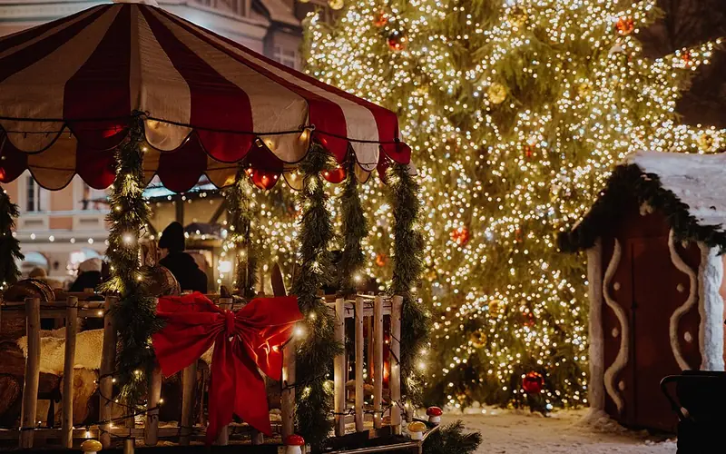 Kerstmarkt op het Domplein, Riga