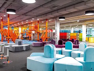 Adventica Vilnius, Vilnius (Ozas kjøpesenter)