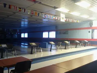 Žirmūnai Bowling, Vilnius (Žirmūnai)