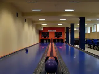 BO Bowling Tirana, Tirana–Durrës motorvei (km 6)